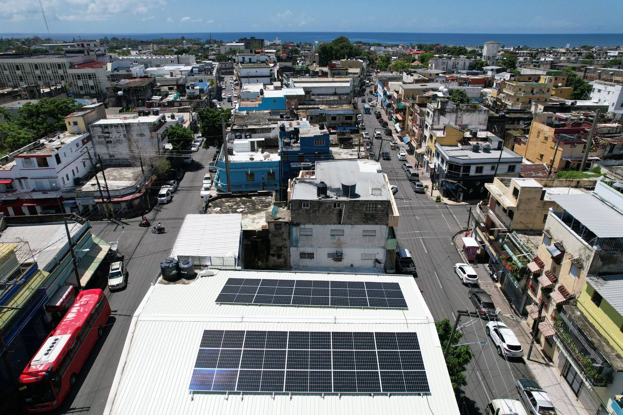 Transformación Energética para Pequeños Comercios con Edeeste Dominicana